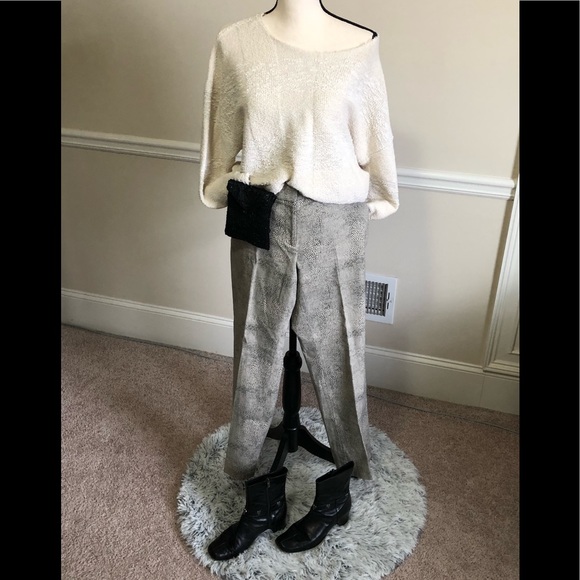 Zara Oversized Cream Sweater - Picture 2 of 6